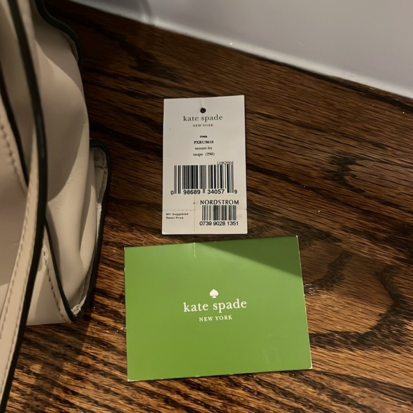 Kate Spade purse♠️ NWT♠️ - Picture 4 of 11